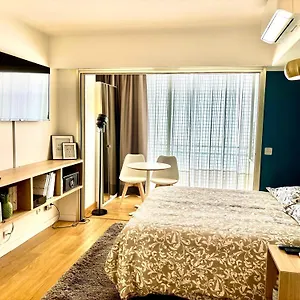 https://studio-cosy-pradignac.fr-provencehotel.com